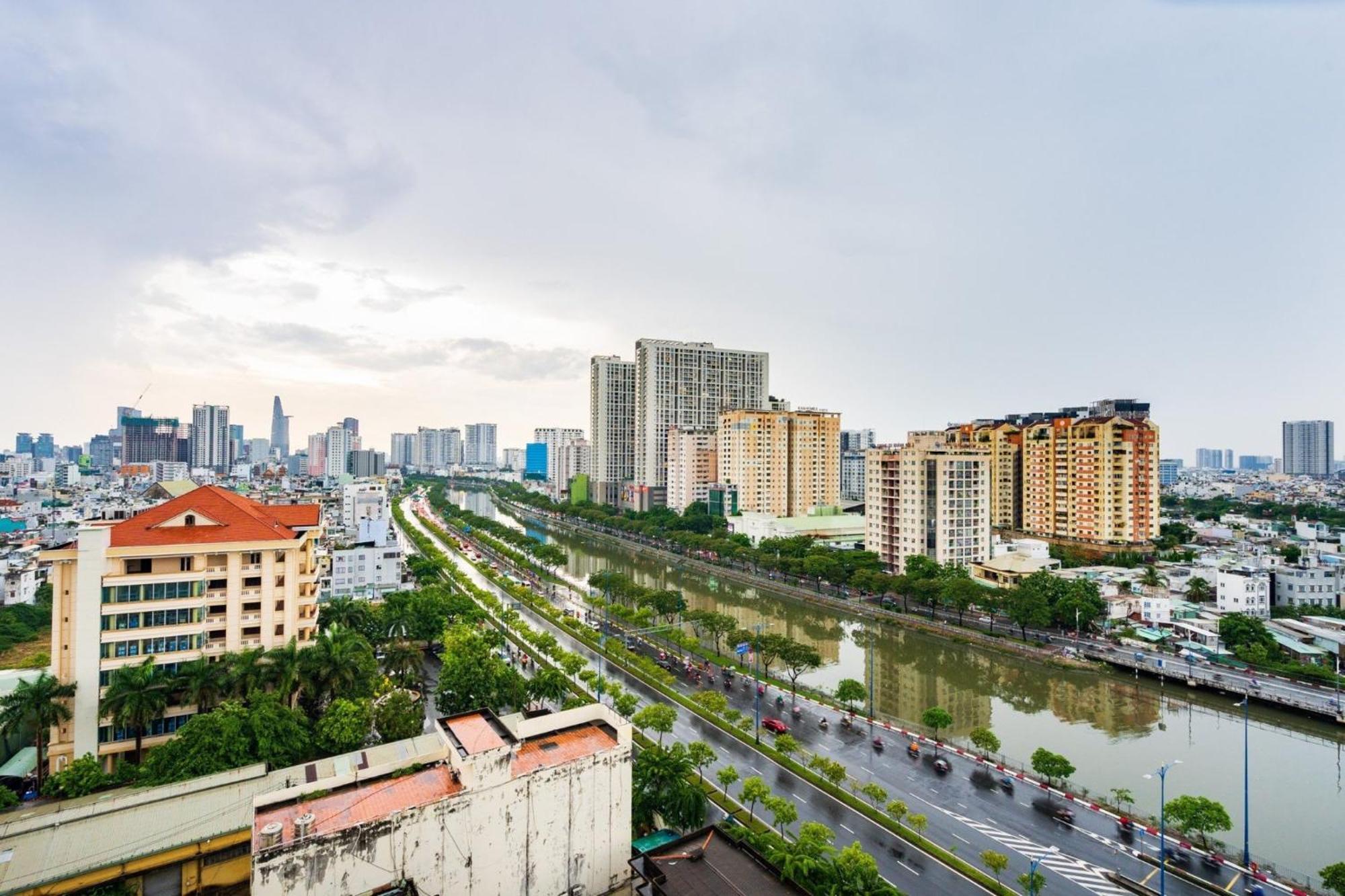 Exclusive 2-3 Bedroom Apartment In District 1 Free Pool Gym Sauna Ho Chi Minh City Exterior photo