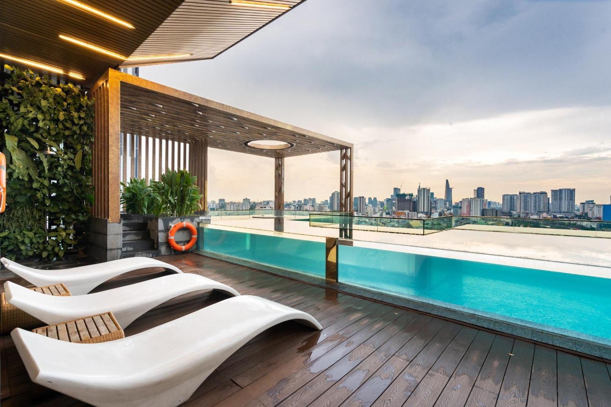 Exclusive 2-3 Bedroom Apartment In District 1 Free Pool Gym Sauna Ho Chi Minh City Exterior photo
