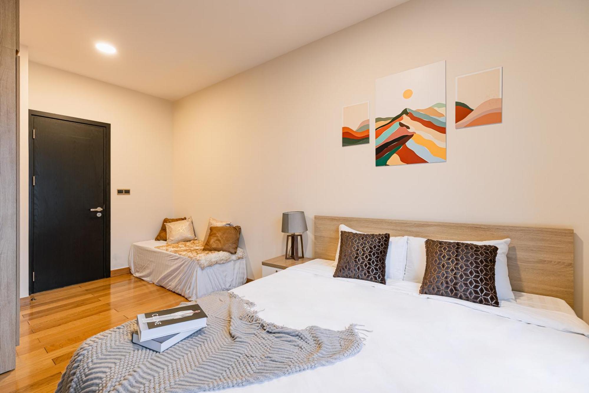 Exclusive 2-3 Bedroom Apartment In District 1 Free Pool Gym Sauna Ho Chi Minh City Exterior photo